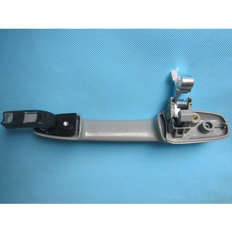 Exterior Door Opening Handle for Mazda 3 2004-2008 BK GJ6A-58-410A / GJ6A-59-410A /GJ6A-72-410A / GJ6A-73-410A