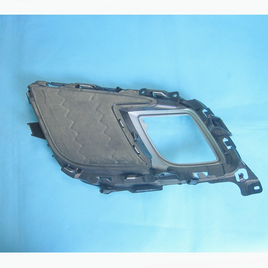 Tapa Base Cubierta Luces Neblineras Izquierda Derecha para Mazda6 2007-2012 GH Sport Coupe GV8E-50-C11 / GV8E-50-C12