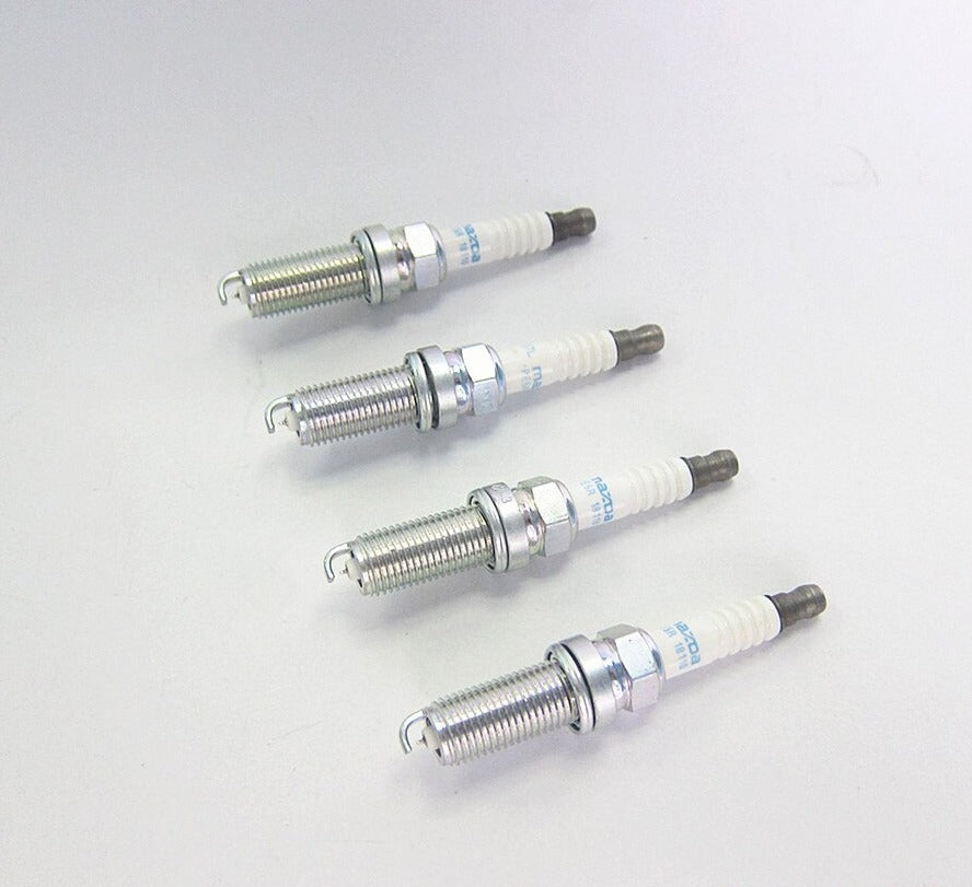 Double Iridium Spark Plug for Mazda CX5 Mazda3 2014 Mazda6 2014 Mazda2 2014 Skyactive Engine PE5R-18-110