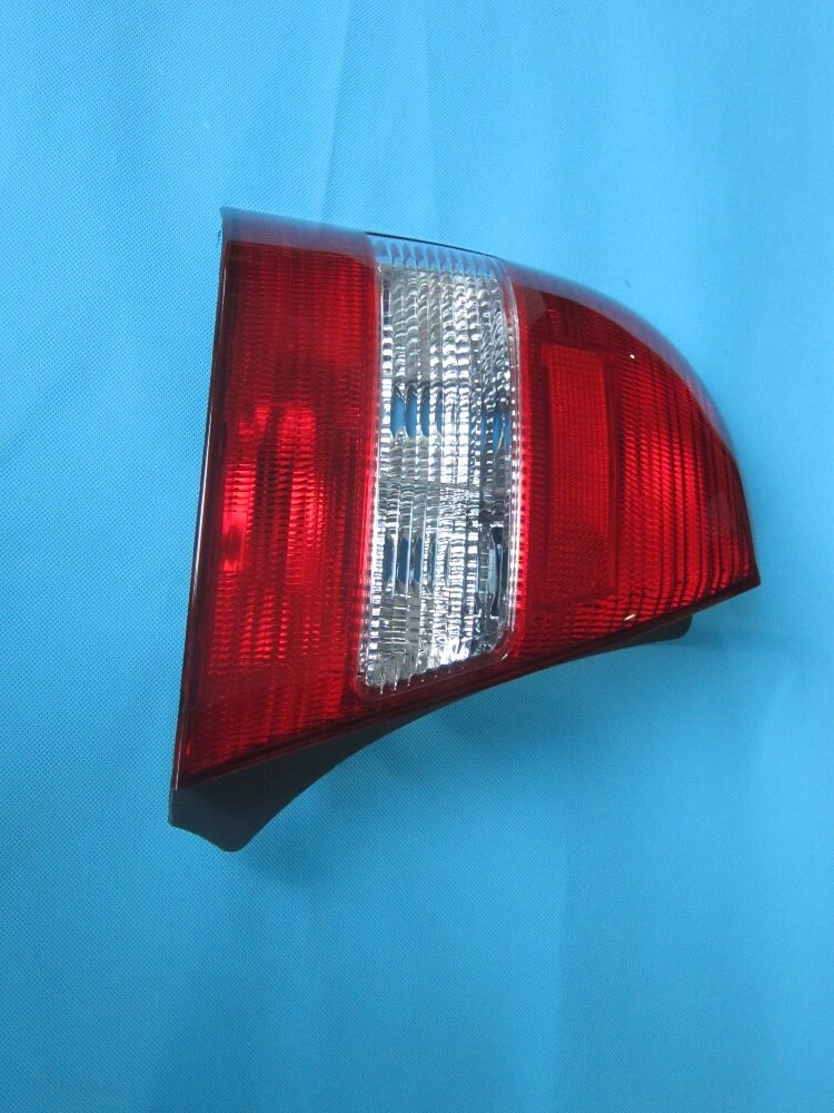 High Quality Left Right Rear Light Set for Mazda 323 Family Protege Lantis BJ 1998-2005 51-150 / 160