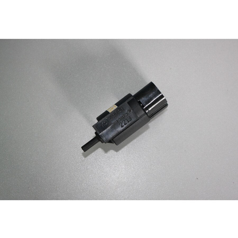 Valvula Solenoide Vacio EGR para Mazda 323 Family Protege BJ 1998-2005 BT50 RX8 KL01-18-741