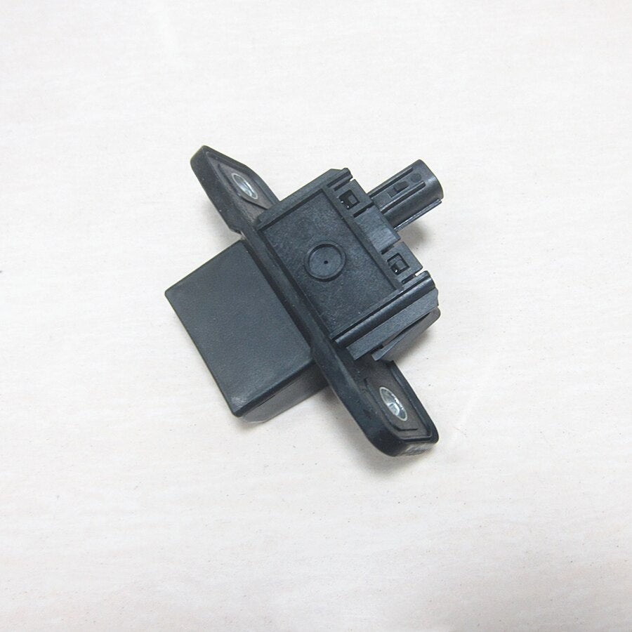 Portalon Tailgate Opening Button Switch for Mazda CX5 2017-2021 KF CX9 2018-2021 CX30 2019-2021 KB7W-62-4B0